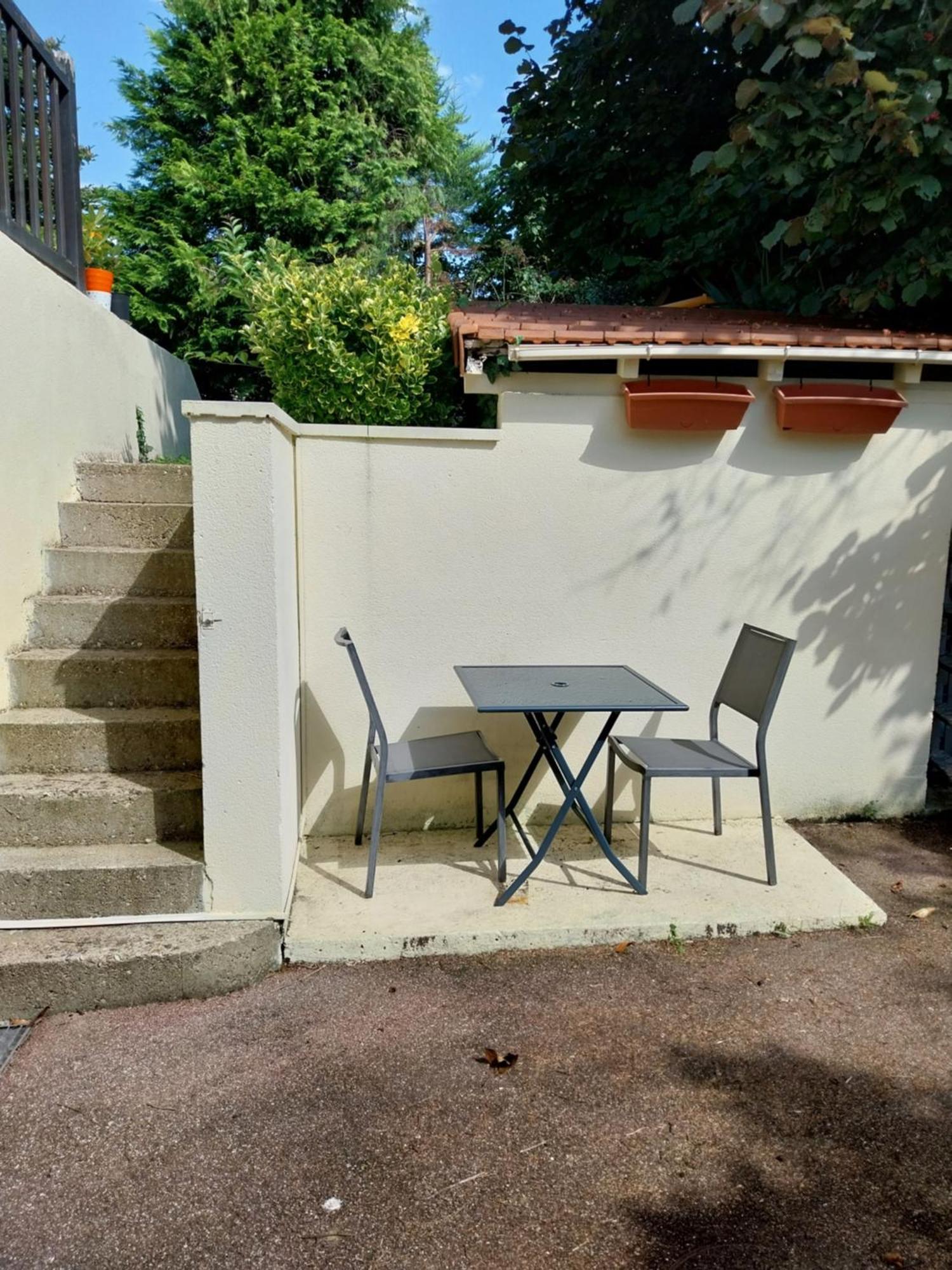 Beau Studio T1 A 30 Km De Paris Saint-Germain-lès-Corbeil Esterno foto